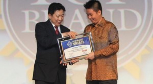 Honda-Raih-Penghargaan-Top-Brand-Award-2015-635x350