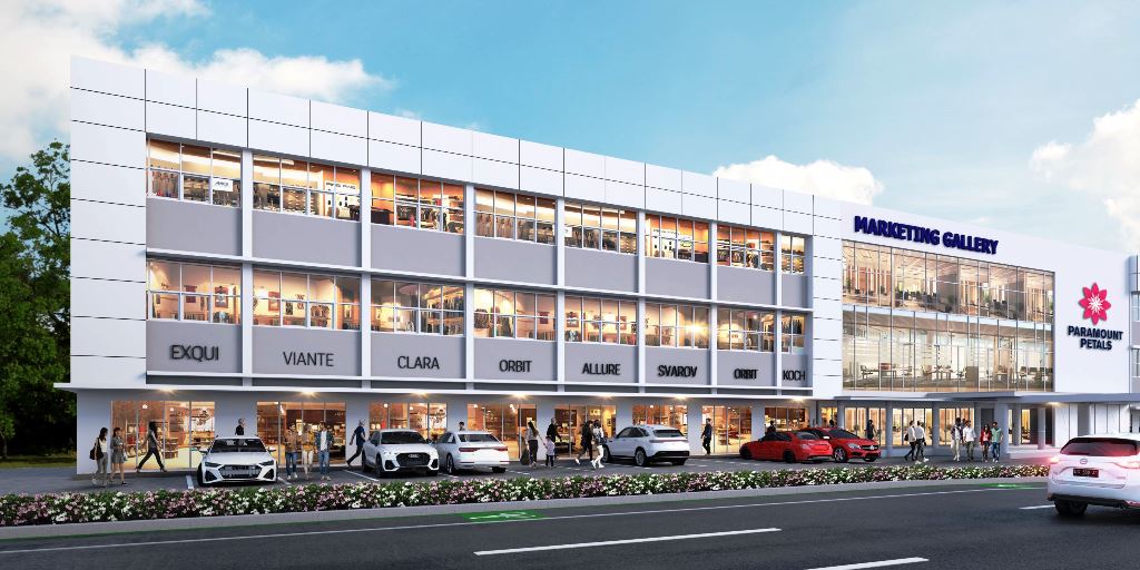 Calico Square, Paramount Petals