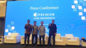 Premier Lake Residence