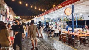 pasar modern paramount